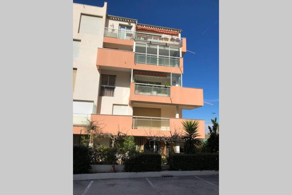 Petit Paradis A Mandrier 1 A 4 Mn Clim Parking Wifi Apartment *